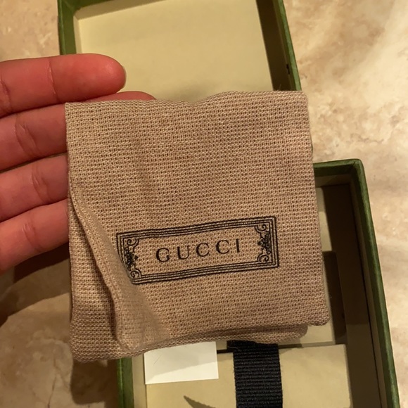 Authentic gucci earrings - Picture 2 of 5